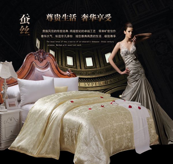 

cotton fabric filled 20%silk four colors summer warm silky comforter queen full twin size quilts