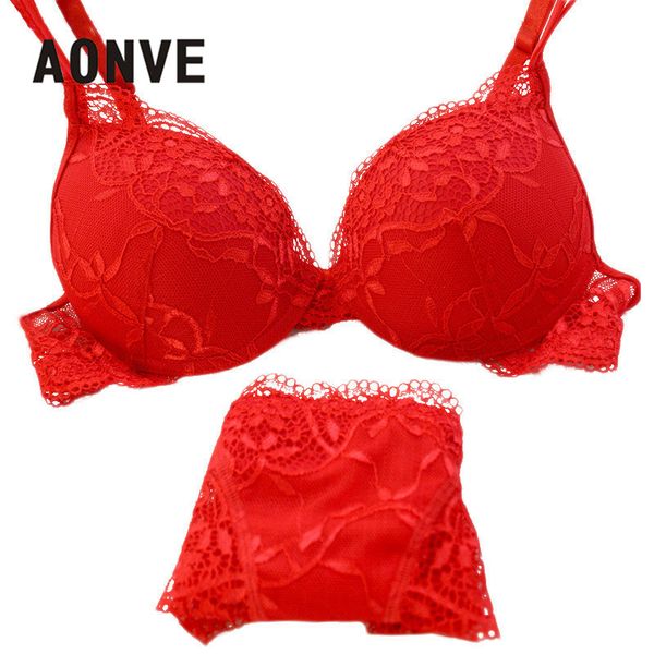 

нижнее белье женщин бюстгальтера шнурка bralette сексуальный бюстгальтер вышивки thin бюстгальтеры костюм черный красный выдалбливают трусик, Red;black