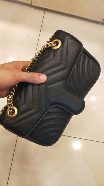 

2019 high quality handbag ladies gold chain sling flannel handbag shoulder bag Messenger bag velvet bag size 26CM