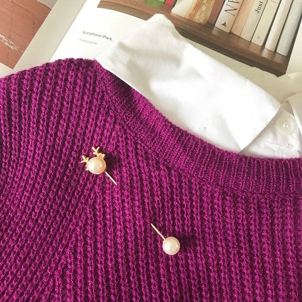 

japan and south korea new sweater collar pin high-end double-headed pearl word pin women's collar needle brooch pendant jewelry, Gray