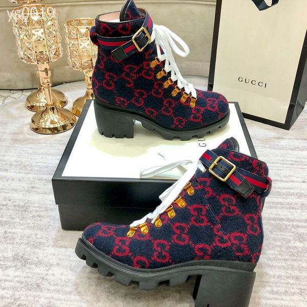 

2019 comfortable british style thick with lace up women's boots in the european station in the tube martin boots factory direct sales, Black