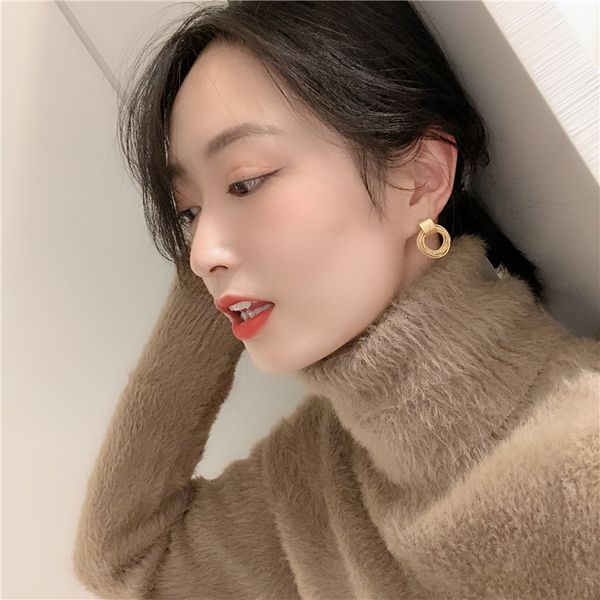 

european and american temperament, simple, thin face, versatile personality net red tide, cold wind, geometric earrings, earrings, Golden;silver