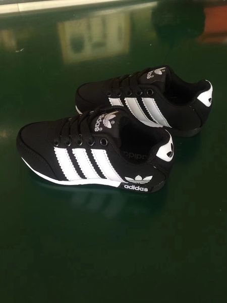 

Brand Designer sneakers ADDS Lace-up Classic grils Shoes Suede boys Sneakers Outdoor A Lightweight kids Walking Hiking RUNning Shoes