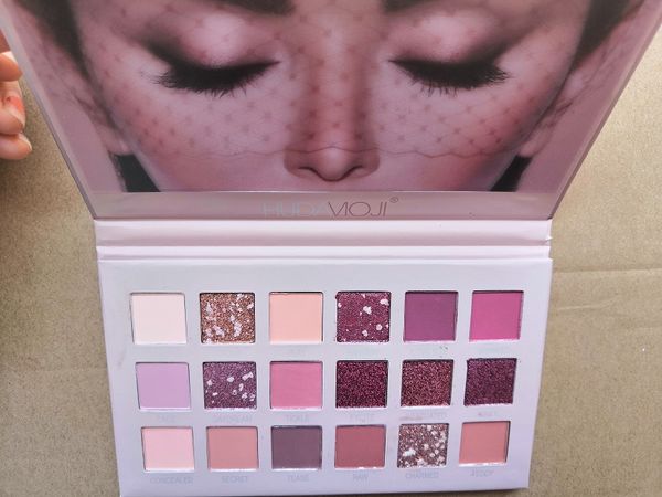 New Beauty Rose Glod Eyeshadow Palette 18 colori Eyeshadow Palette Rose Gold Textured Palette Trucco Ombretto spedizione gratuita