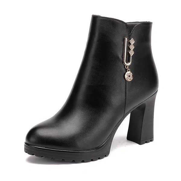 

2019 fashion luxury designer women shoes superstar leather boots trendy wild women shoes women winter boots with box 333, Black