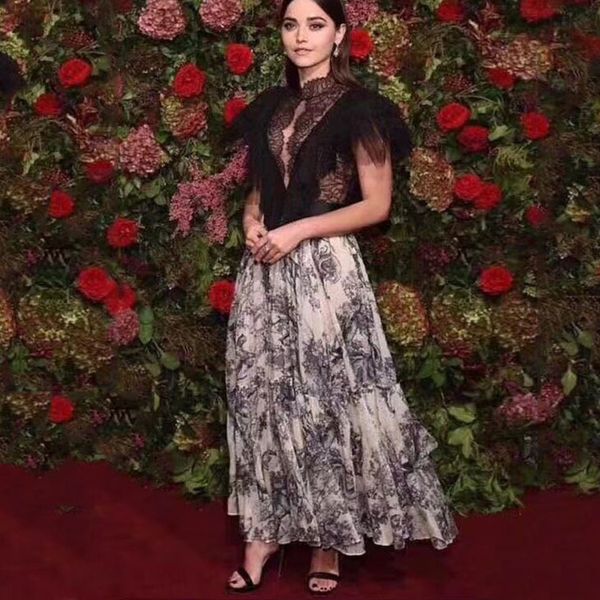 

2019 spring runway designer vintage lace short sleeve ruffles embroidery woman maxi dress holiday vacation vestido, Black;gray
