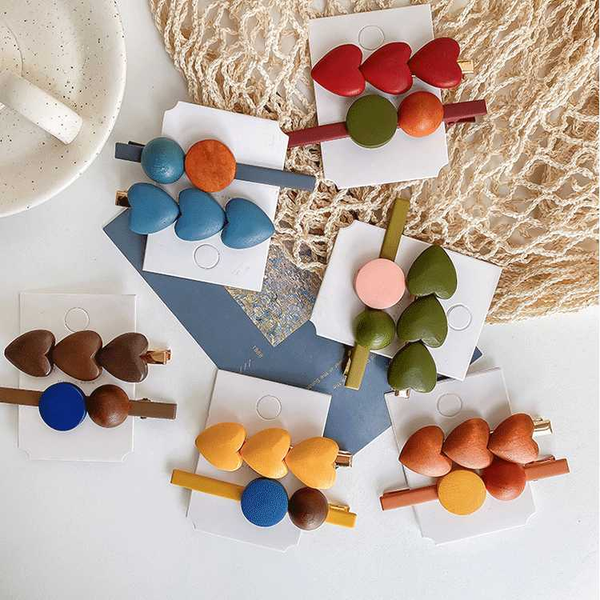 

hair accessories 2021 korean winter vintage colorful wooden heart button clips barrettes for women fashion jewelry hairgrips