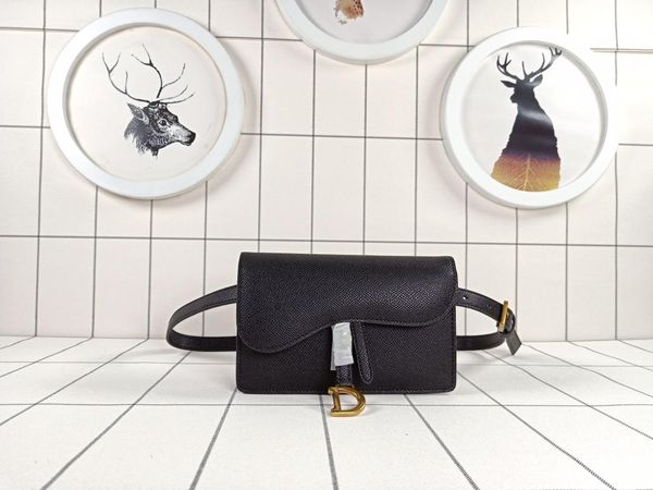 

2019 new classic women letter pendant d waist bags crossbody belt bag messenger designer bags bumbag leather cross fanny pack size17x11x4cm