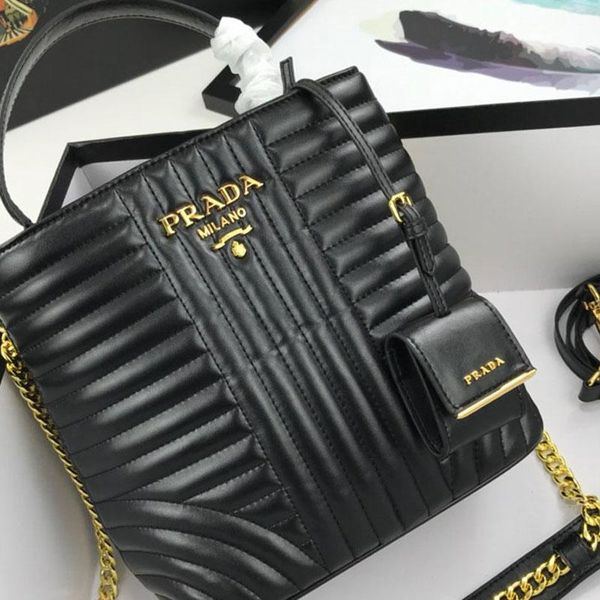 

новые горячие продавать сумки женщины классической моды благородной роскоши сумка высокого качества настроить аппаратные плеча мешка цепь ме