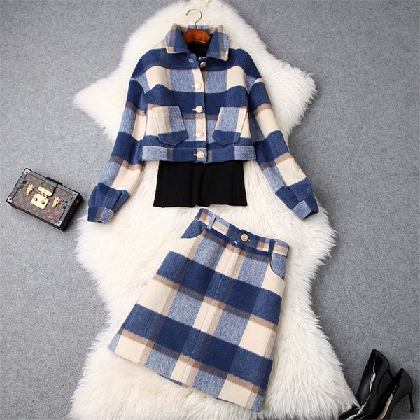 

2020 new autumn winter women set fashion designers short plaid woolen jacket+knitted skirt 3piece clothing set casual outfit, White
