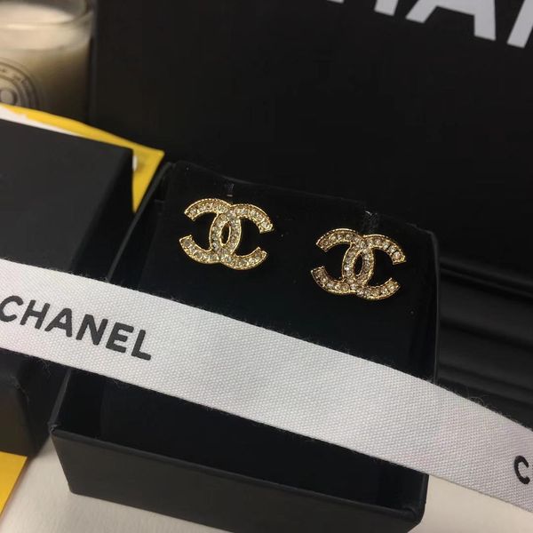 

Luxury de igner nake diamond tud for women rhine tone nake animal earring pendant women acce cire pearl flower earring