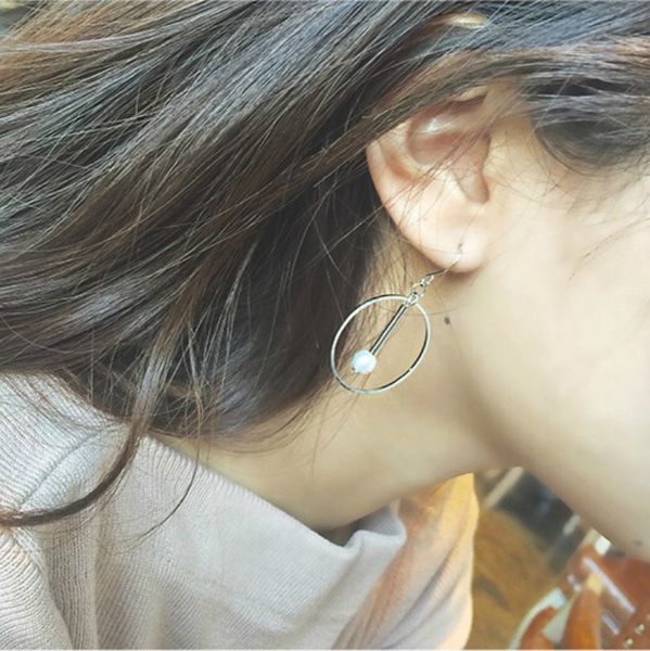 

new earings fashion jewelry gold silver plated round circle imitate pearl jewelry geometric hollow drop earrings for women