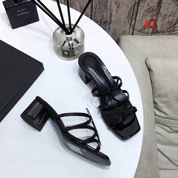 

fashion large size letter slippers slippers designer sandals luxury slide summer fashion wide flat slippery sandals slipper fli, Black