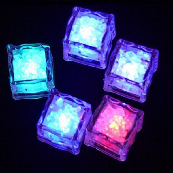 

свадьбы декорирования luminous cube led искусственного ice cube led вспышка свет свадьба рождественского праздник партия pub украшение