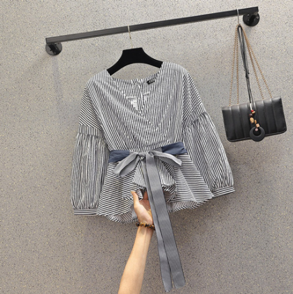 

elegant sweet office ladies ruffles blouse shirt women fashion 2020 new spring v-neck bow design loose striped shirt fw962, White