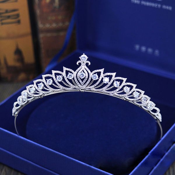 

elegant micro-inlaid zircon crown full zircon wedding tiaras wedding hairbands crystal hair jewelry gifts for brides crowns, Golden;white