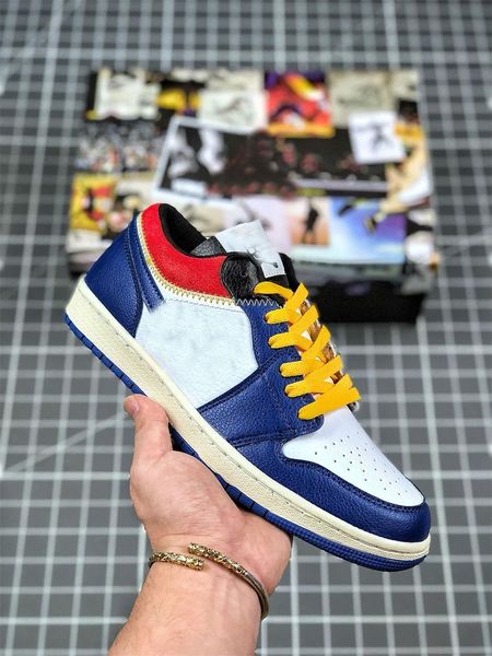 

low og sp travis scotts jumpman 1 1s basketball shoes men women qs lance mountain unc black toe court purple sneakers trainers