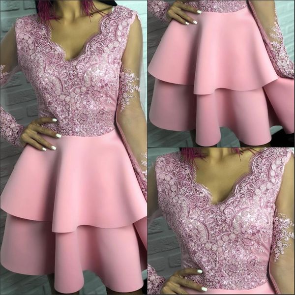 

последние волнистые v-образным вырезом аппликация коктейльные платья иллюзия с длинными рукавами мини-юбки выпускного вечера выпускного вече, Black