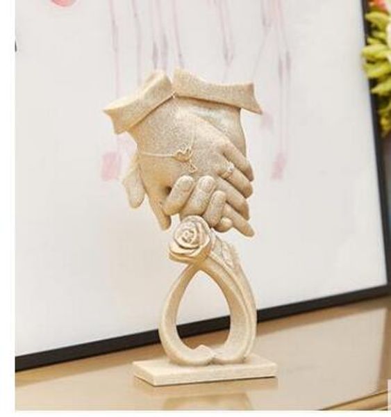 what to gift on friends wedding