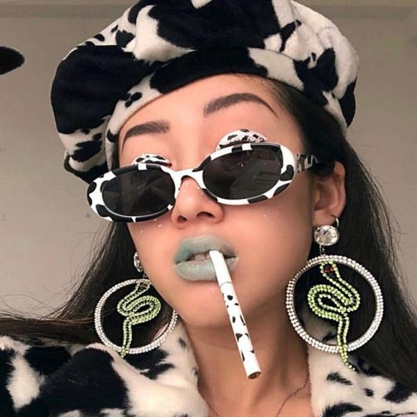 

новая индивидуальность small box солнцезащитные очки мужчины и женщины коровы цвет светло комфортная солнцезащитные очки для женщин weird оч