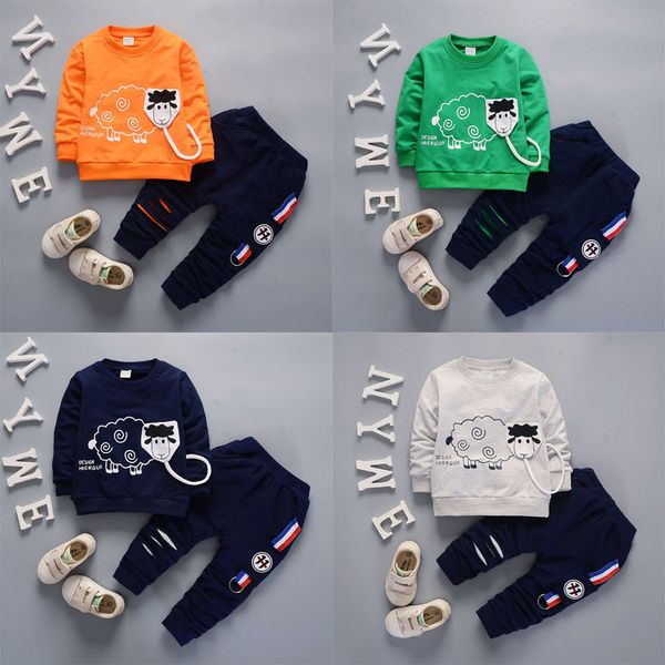 

2019 america and europe pop spring style cotton round collar sheep pattern suit with long sleeve and trousers for boys and girls, White