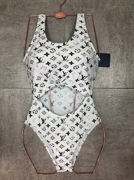 

2020 lady bikini fashion swimsuits designer swimwear women one piece bathing suits monokini girl beach sexi high quality, White;black