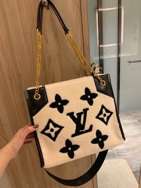 

2020 new boutique 1:1 package191130#021, Black