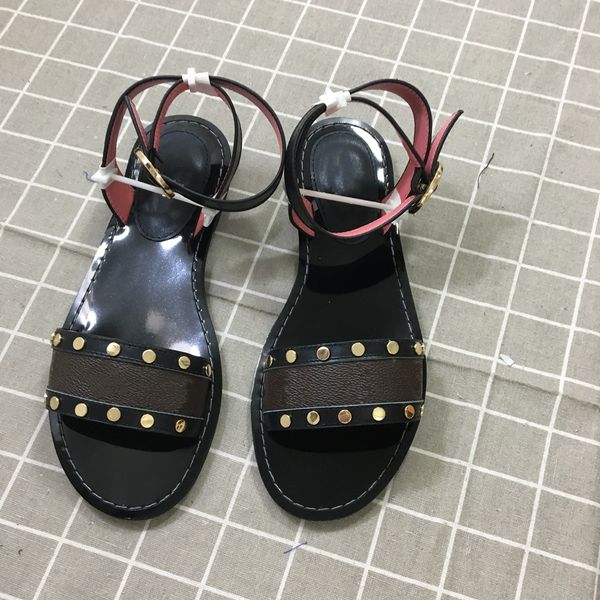 

2020 new branded nomad sandal buckle strap elegant girl open toe studs casual sandals, Black