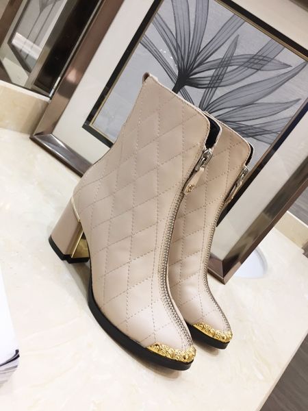 

new luxury women's shoes fashion design brand winter women's boots height to calf high heel platform, Black