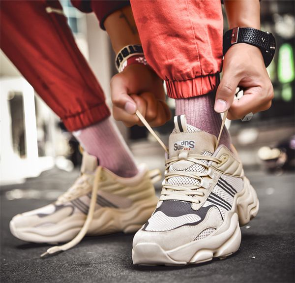 

с box 2020 оптовые новые летающие дикие молодёжные дышащий хип-хоп моды дизайнер обуви кроссовки четыре-цветные кроссовки мужские работает 4