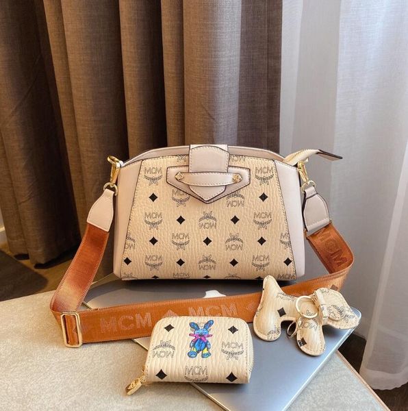 

2020 new designer women or men bags fashion brand designer handbag purses canvas designer handbags shoulder crossbody purse bag