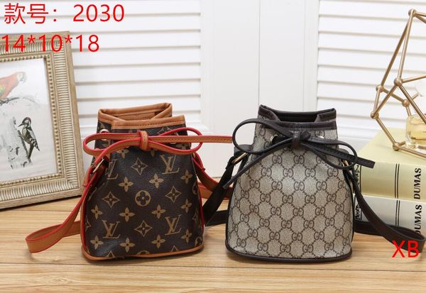 

Bolsa de Ombro lucky6669