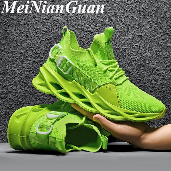 

lace up men running shoes blade comfort summer men's sneakers male large size sport running shoes light flat sporty man shoe a7