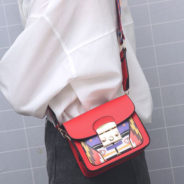 

2019 new ladies bag korean color shoulder fashion messenger bag ladies small square