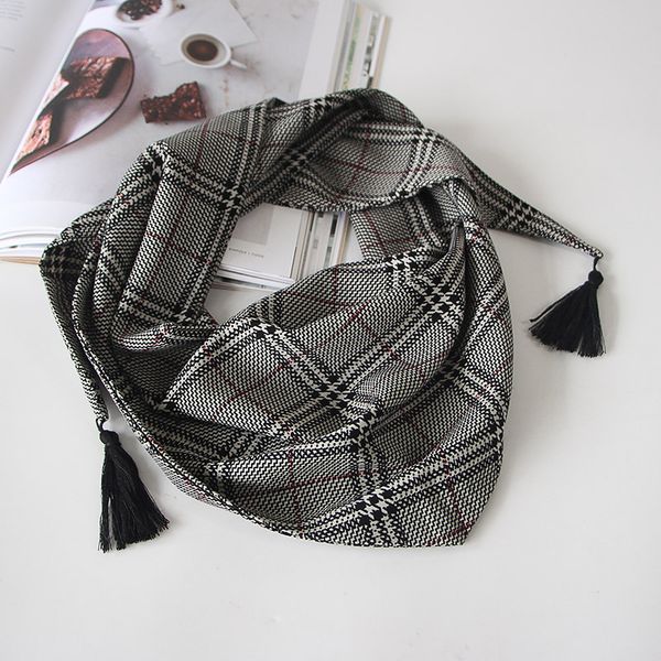 

vintage plaid triangle towel tassel scarf for women multi-function chiffon print decoratiion scarves women 2018 autumn fashion