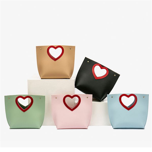 

2019 new fashion girl pu leather one shoulder cross portable chain love bucket bag messenger bags small bag