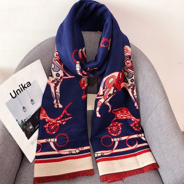 

2019 new autumn and winter carriage patterns cashmere scarves female long section of thick plain warm shawl collar dual, Blue;gray