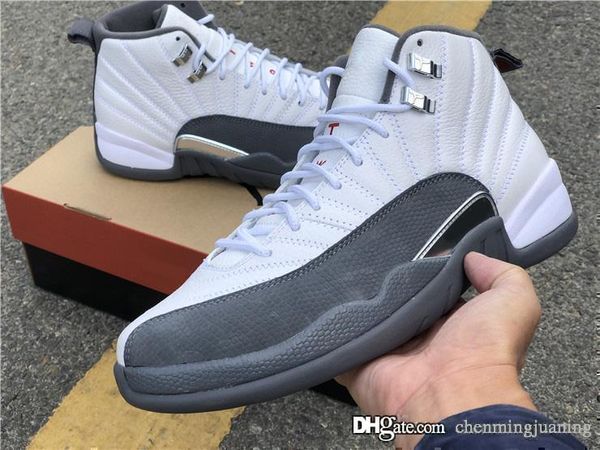 

новые ботинки воздуха аутентичные 12 темно-серый белый basketball ретро реальные углеродного волокна 12s мужские спортивные кроссовки 130690