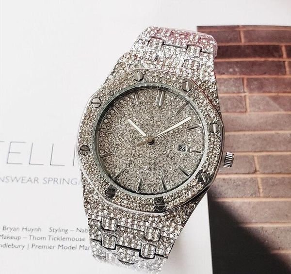 

Роскошные часы для мужчин Diamonds Dial Band Римские цифры Кварцевые часы для мужчин Full Dia