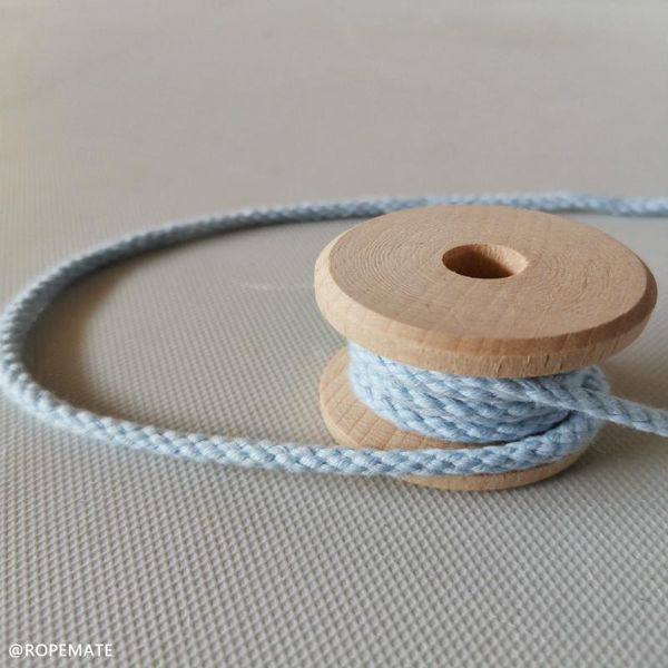 

ropemate 4 мм светло синий алмаз плетеный шнур макраме 60 ярдов, Black;white