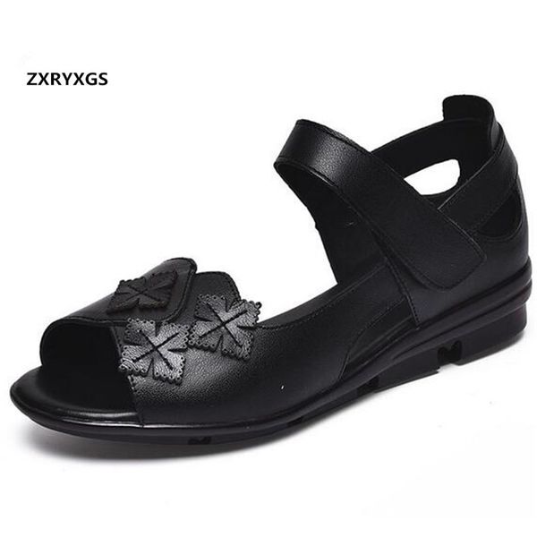 

топ коровья кожа мать сандалии легкие мягкие комфортные кожаные сандалии женская обувь плоские 2020 плюс размер летняя мода, Black