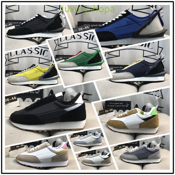 

nd1979 2020 men women outdoor casual shoes fashion sacai ldv waffle daybreak 1979 tripe-s racer daybreak sports sneakers size36-45