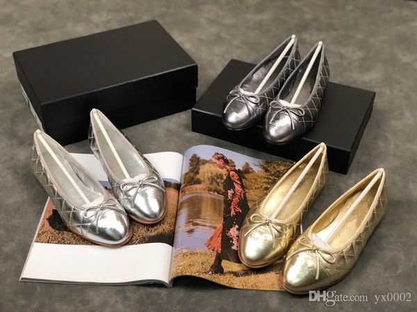 

2020 new mens designer shoes fashion luxury designer women shoes black white casual sneakers wx18121434