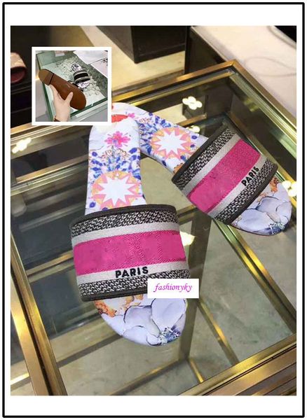 

wholesale new dazzle flowers women sandals designer slippers flip flops striped beach causal shoes embroidery sandal, Black