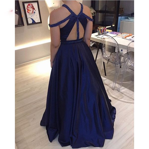 Azul marinho cetim Formal Evening Dresses Halter A-Line impressionante avondjurken frisados ​​traseira aberta Prom Vestidos