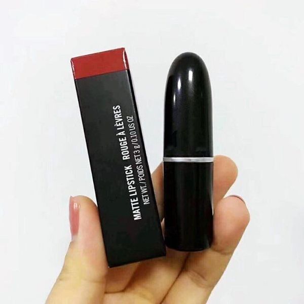 

Lip makeup et retro matte lip tick moi turizing waterproof non tick cup genuine lip tick hipping