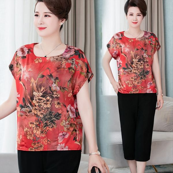 

mom summer dress batwing shirt middle-aged nv duan xiu shirt silk-like elderly foreign flavor by age coat big, White