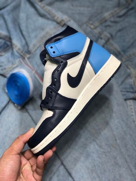 

Иордания AJ1 разъема j1 1С 1 ретро Обсидиан высокой 555088 с коробкой высокое качество всячески препятствовать мужчин Мужская обувь кроссовки дизайнер роскошных спортивных