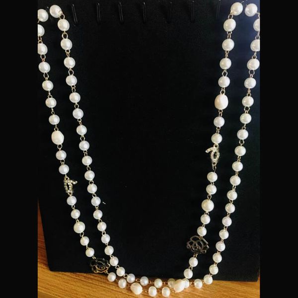 

Оптовые двойные слои Letters ожерелье Pearl Эмали Letters Clover подвеска ожерелье Длинного Pe