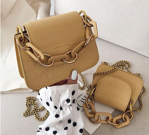

mini bag female 2020 new new version of the foreign chain small square bag fashion wild messenger portable coin purse selling
